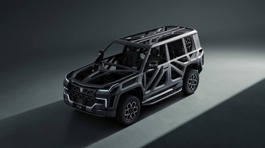 佛山46仰望U8硬派越野的科技魅力，国能汽车对传统燃油车市场的冲击